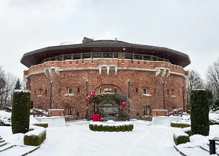 Luxury hotel only: Citadel - Gastro Boutique Hotel- Готель Цитадель Львів